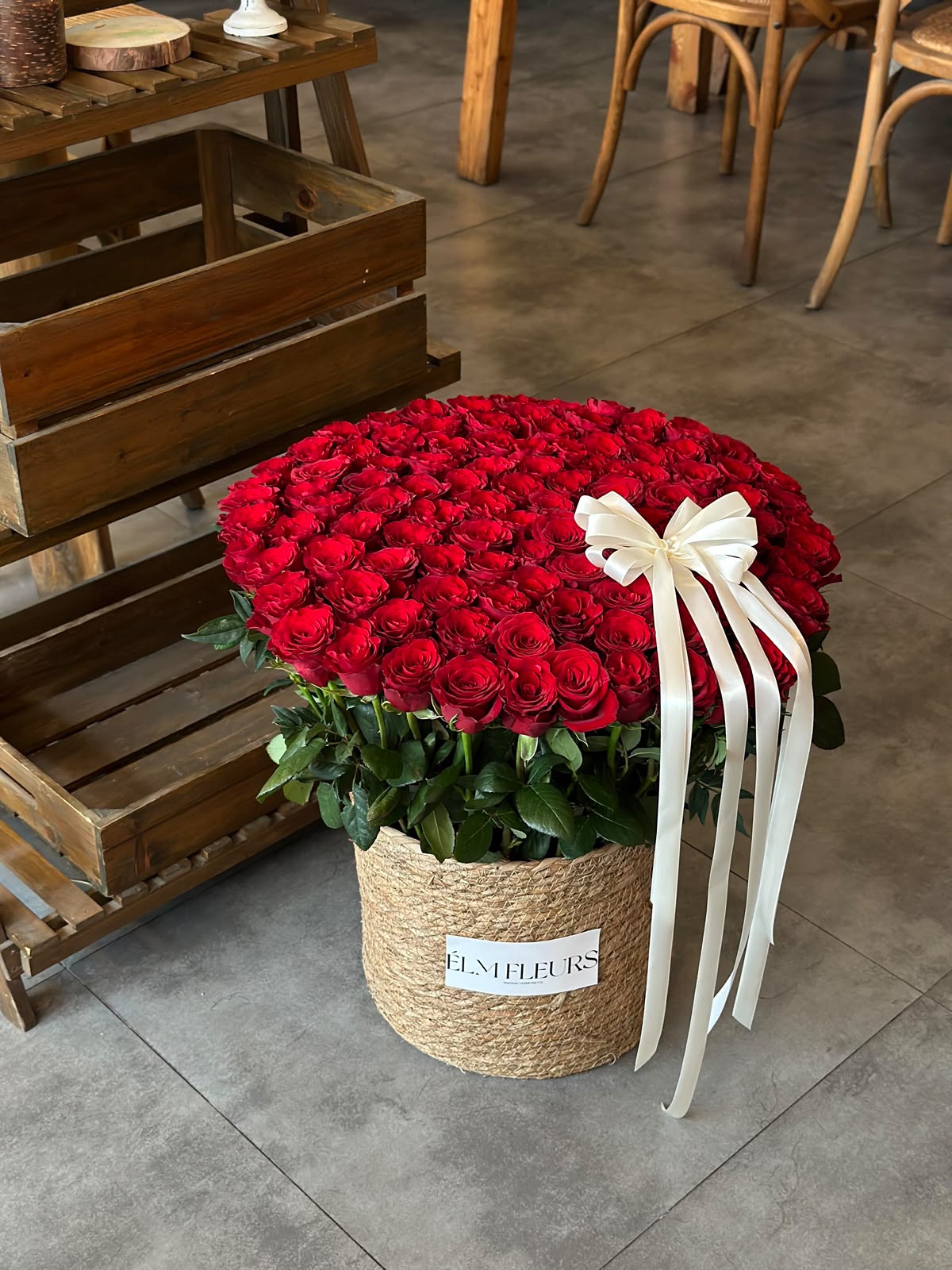 大花束33-99支(Grand Fresh Flower Bouquet 33-99 Stems | Real Gift Delivered to the Streamer)