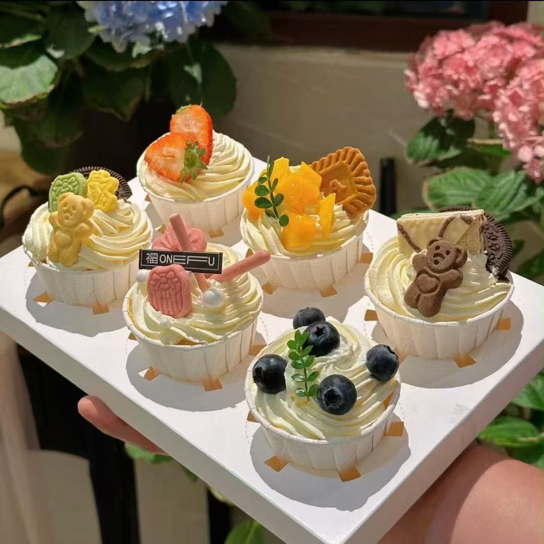 Cupcake Set 6‑Pack | Dessert Gift for Party & Celebration